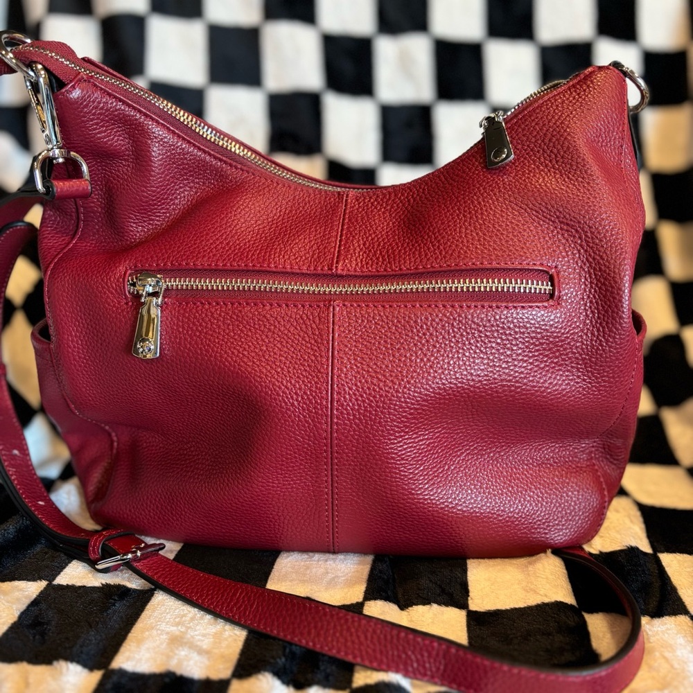 LEATHER OVER EARTH Red Leather Hobo Crossbody Bag - Picture 2 of 4